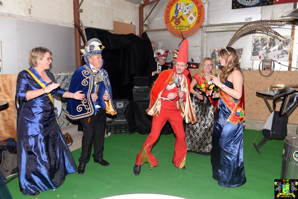 ../Images/Verrassingsfeest Mechanicus en Privileged 098.jpg